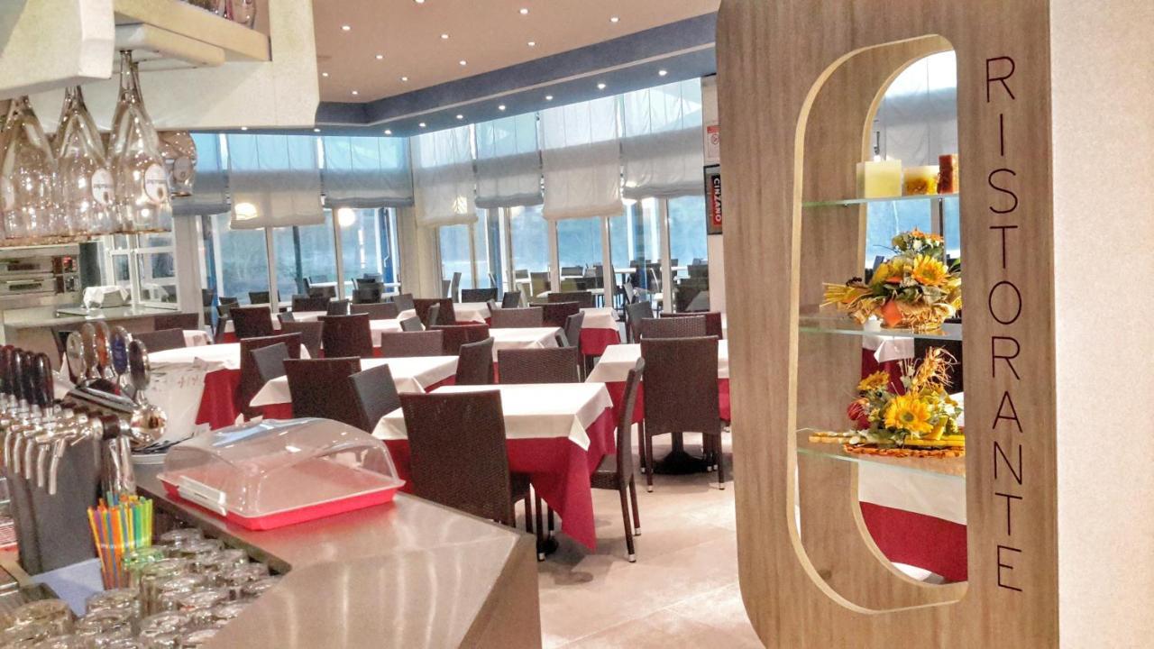 Hotel Alla Terrazza Bibione Exterior photo